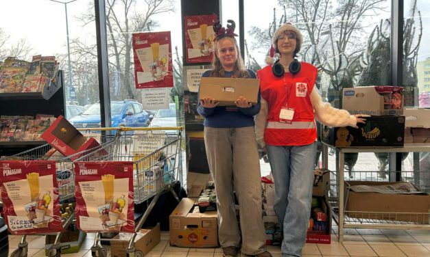 12,5 tony żywności i pomoc dla 2 tysięcy osób