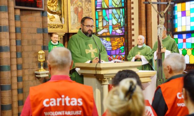Ponad 150 wolontariuszy na zjeździe Parafialnych Zespołów Caritas